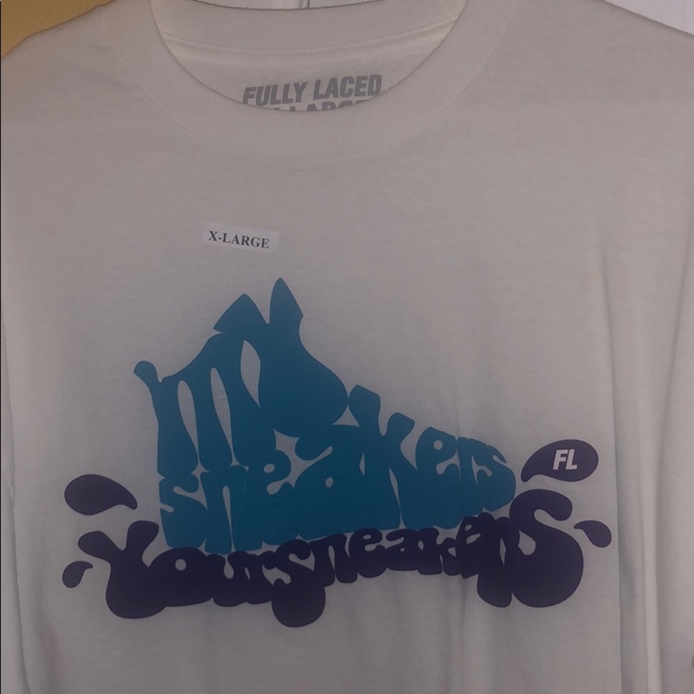 Vintage “FULLY LACED” tee shirt